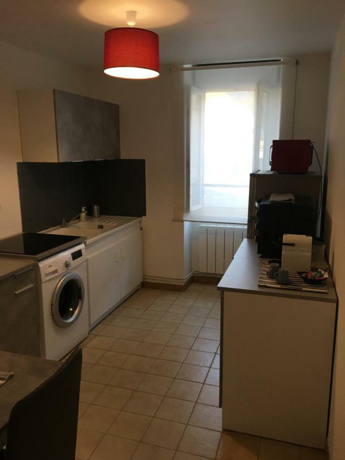 Charmant T2 Rdc Dans Residence Avec Parc Arbore Saint-Pierre-le-Moutier Luaran gambar